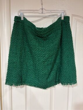 NWOT- SHEIN Dark Emerald Bouclé Fringe Mini Skirt